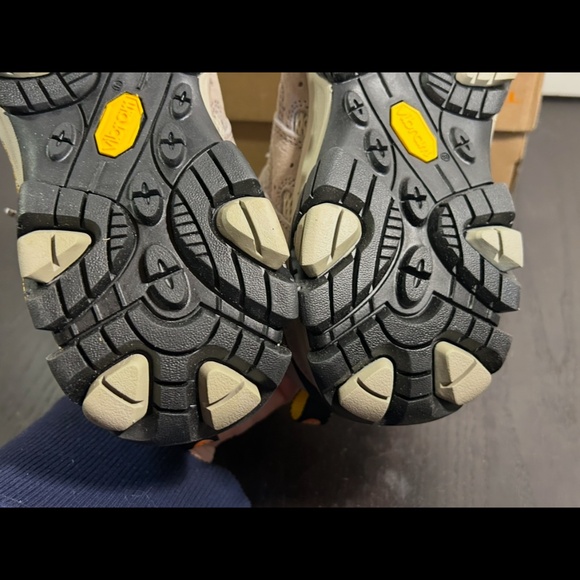 Merrell Moab 3 Trail Hiking Shoes Sneakers Taupe/Yellow Womans 8.5M - Picture 14 of 16